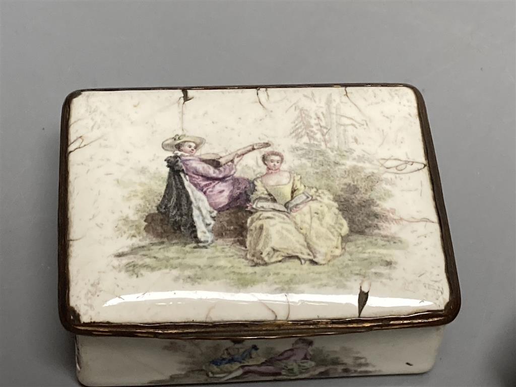 Two 18th century white enamelled snuff boxes, largest 8.5cm.